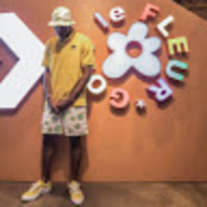 Meet your Posher, Ava